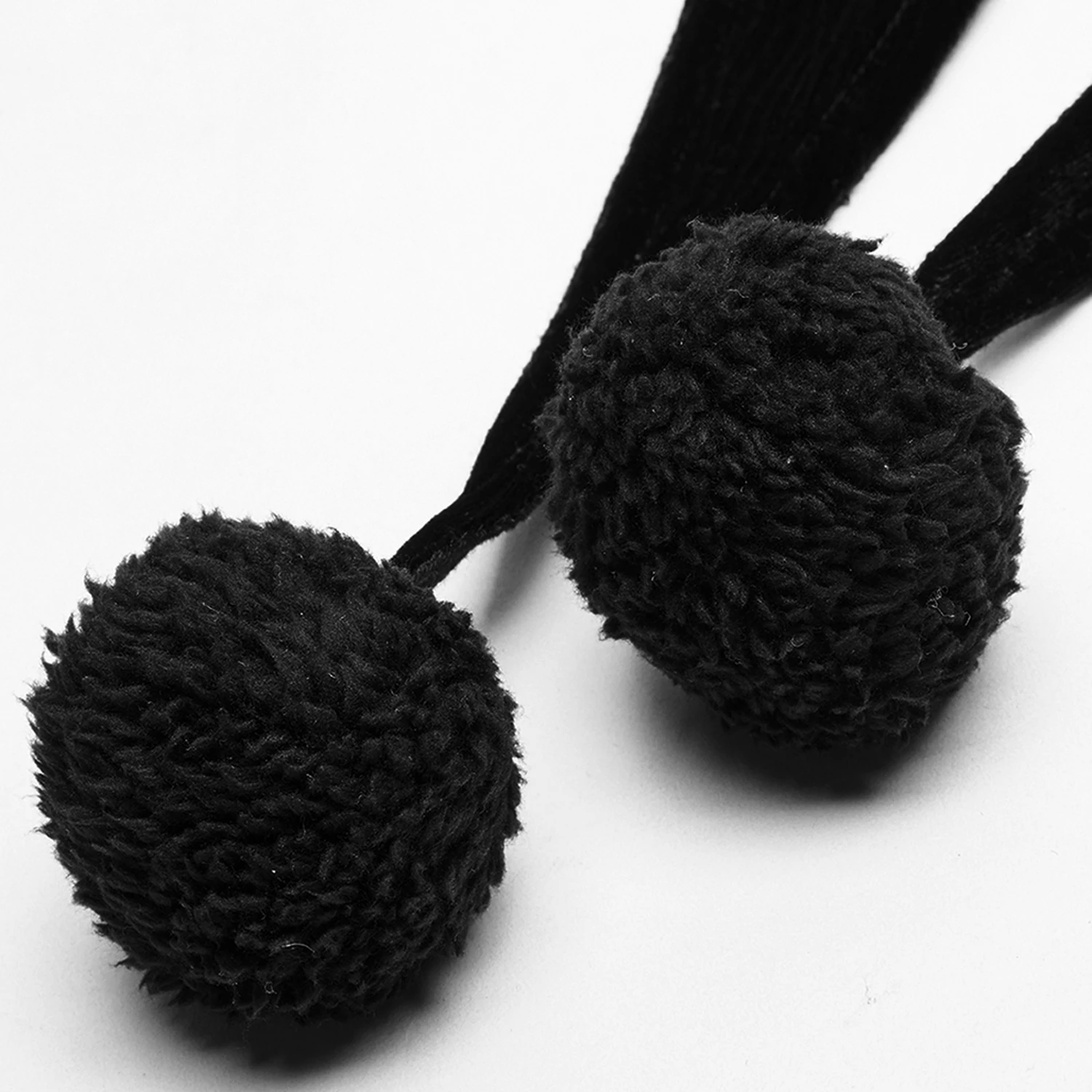 Pyon Pyon Cape Boléro Gothic Lolita à Capuche 'Black Fairy' 14 Pyon Pyon Cape Boléro Gothic Lolita à Capuche 'Black Fairy' – Image 12