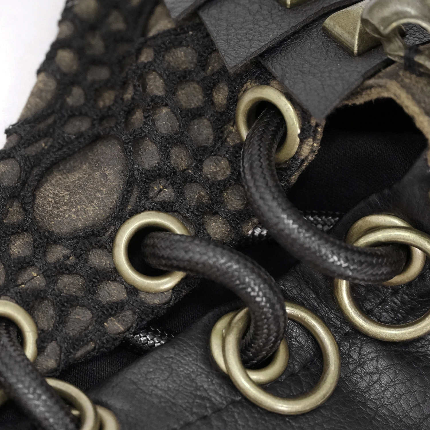 DEVIL FASHION Masque 'Copper Crow' Noir Et Marron 9 DEVIL FASHION Masque 'Copper Crow' Noir Et Marron – Image 7