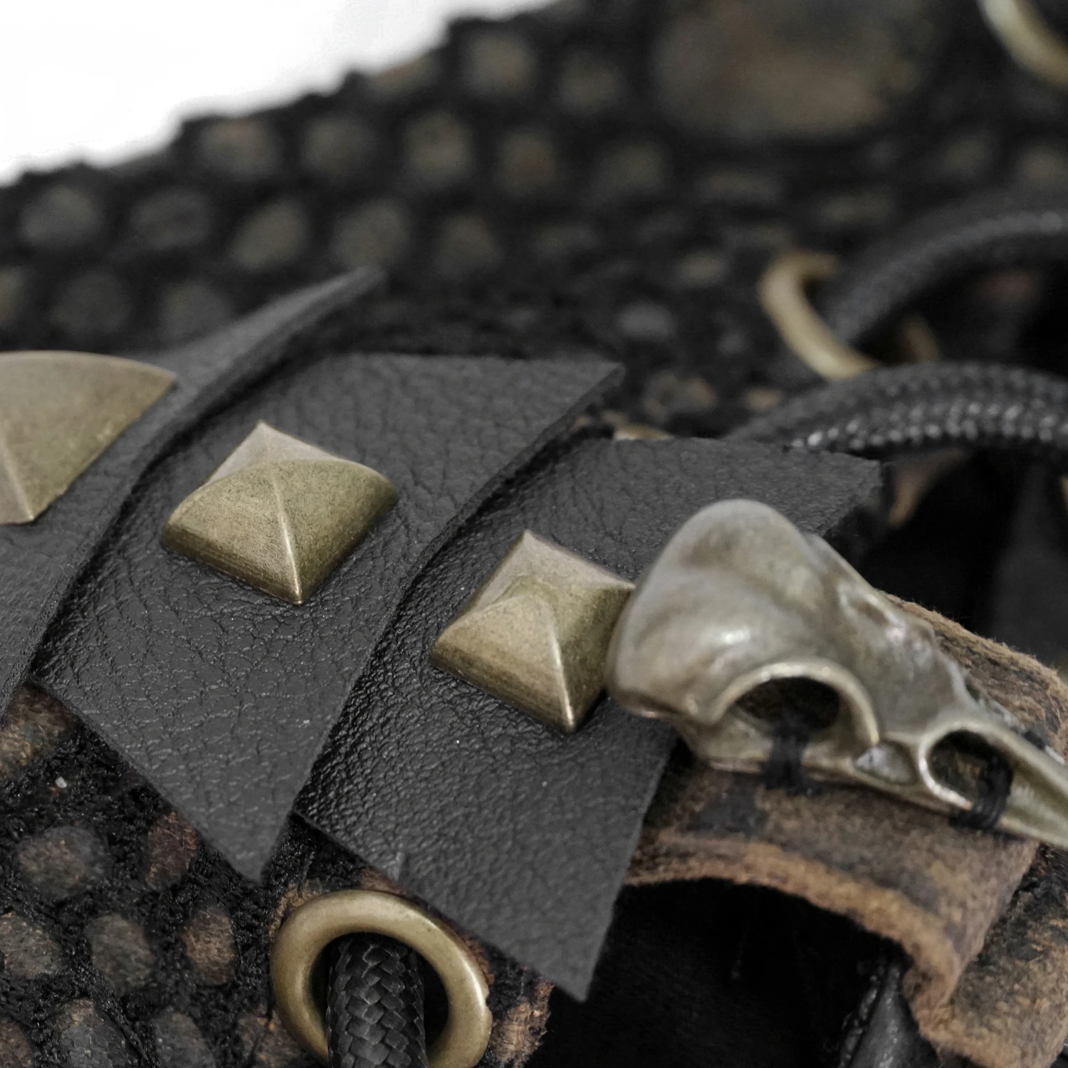 DEVIL FASHION Masque 'Copper Crow' Noir Et Marron 10 DEVIL FASHION Masque 'Copper Crow' Noir Et Marron – Image 8