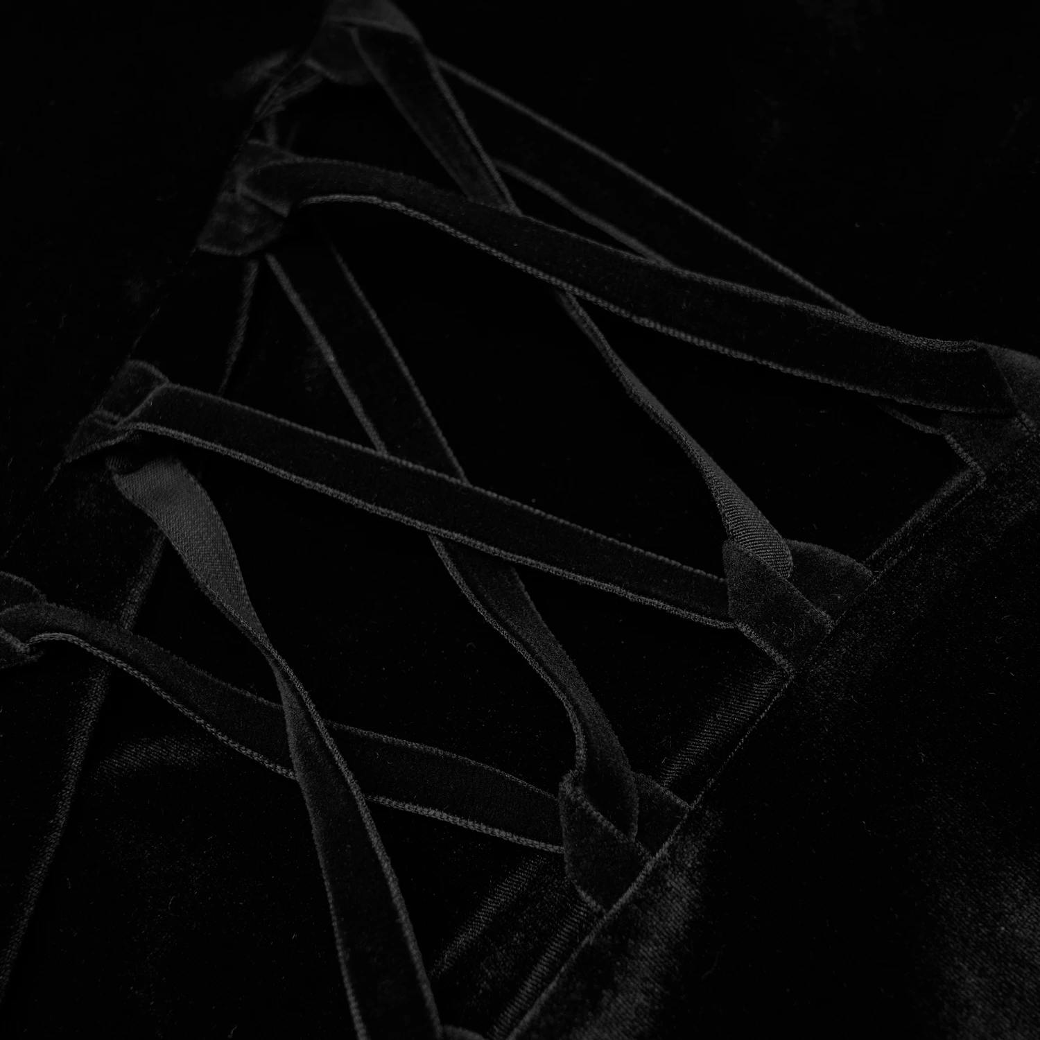 PUNK RAVE Mini Robe 'Badriyah' En Velours Noir 22 PUNK RAVE Mini Robe 'Badriyah' En Velours Noir – Image 20