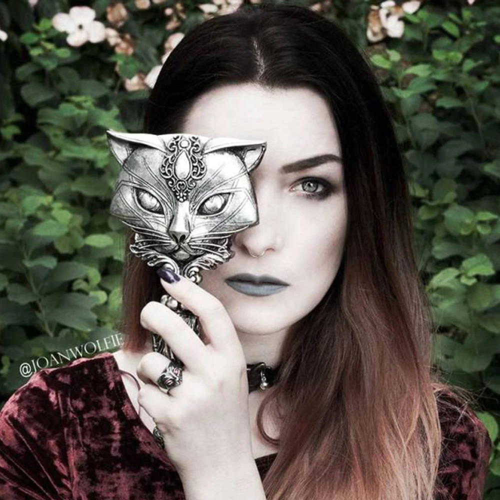 The Vault By Alchemy Miroir à Main 'Sacred Cat' Argenté 6 The Vault By Alchemy Miroir à Main 'Sacred Cat' Argenté – Image 4