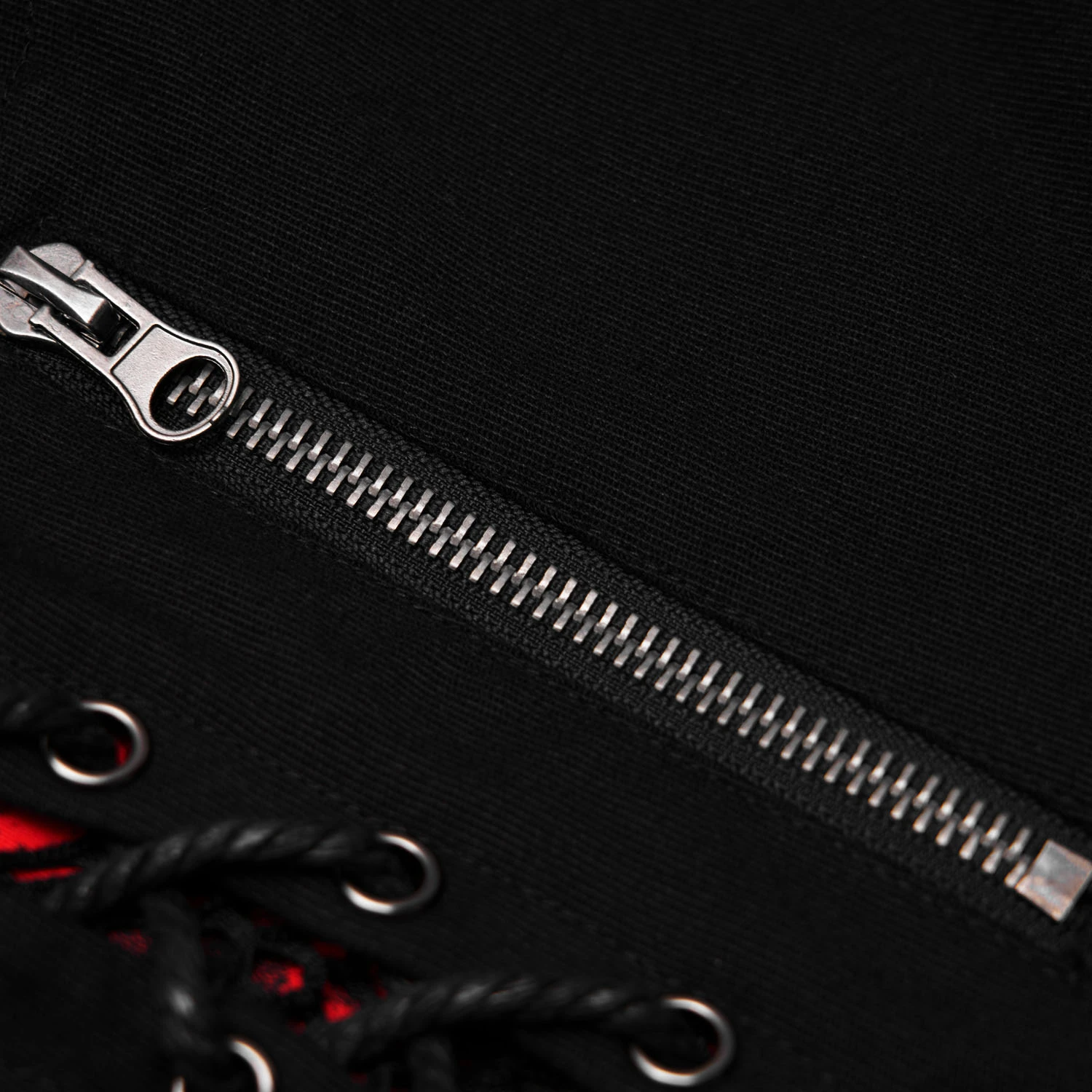 PUNK RAVE Pantalon 'Dark Blood' Noir Et Rouge 19 PUNK RAVE Pantalon 'Dark Blood' Noir Et Rouge – Image 17