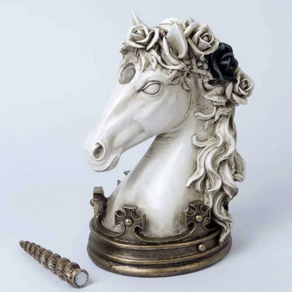 The Vault By Alchemy Statuette Présentoir à Bijoux 'Unicorn' 6 The Vault By Alchemy Statuette Présentoir à Bijoux 'Unicorn' – Image 4