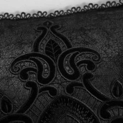 PUNK RAVE Taie D'Oreiller Décorative 'Gothic Cozy' Noire -ALCHEMY GOTHIC shop taie d oreiller decorative gothic cozy noire 4