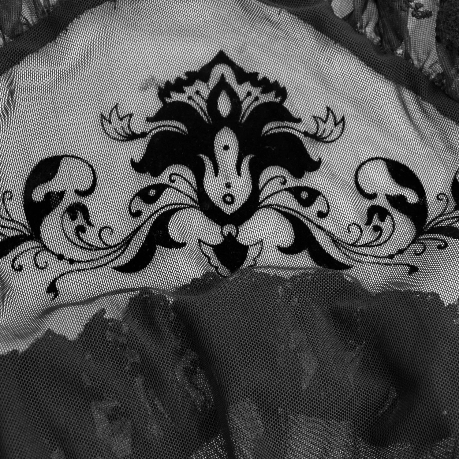 Eva Lady Top à Manches Longues 'Femme Fatale' Noir 12 Eva Lady Top à Manches Longues 'Femme Fatale' Noir – Image 10